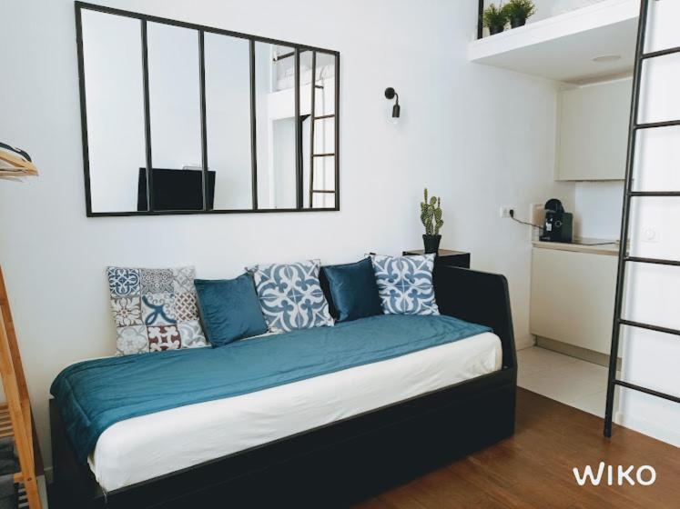 Studio Vieil Antibes Marche Provencal Экстерьер фото